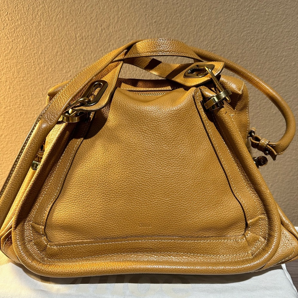 Chloe Double Carry Paraty Medium in Biscotti